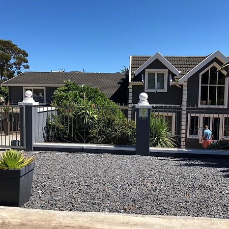 Bloemenzee Boutique B&B Gordons Bay Exterior photo